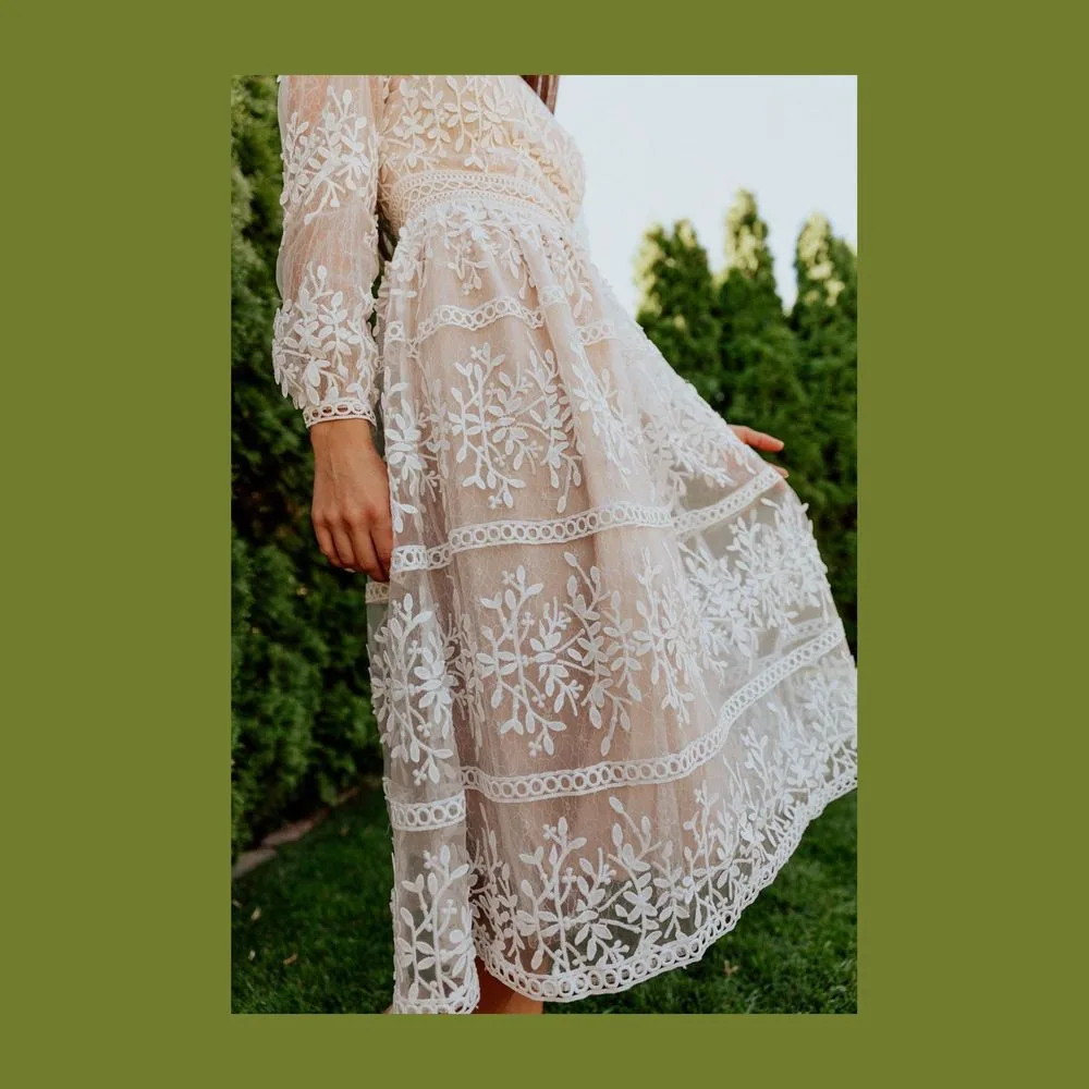 Sicily Dress in Champagne Lining by Ivy City Co