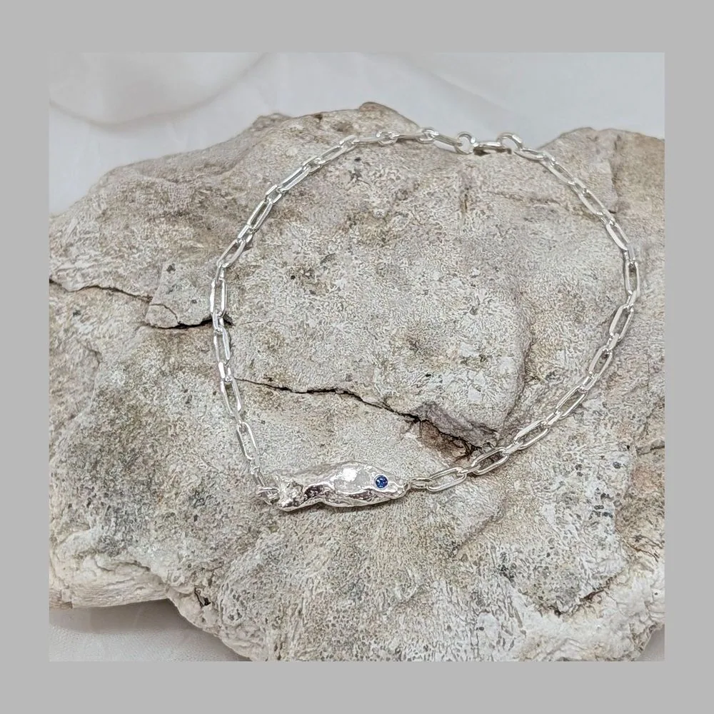 Little fishy bracelet by Jordy Jewelry