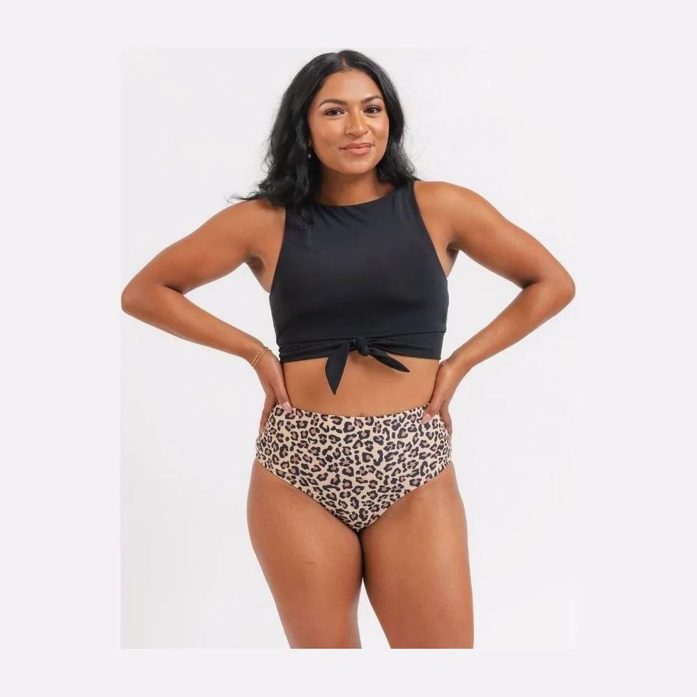 Black Knotted Crop Top by Lime Ricki