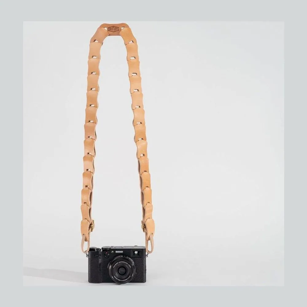 Lasso Link Neck Strap by Rose Anvil